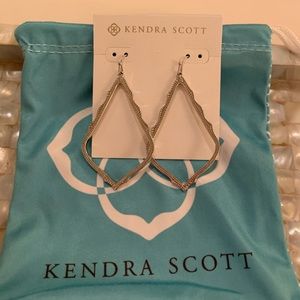 Kendra Scott Sophee Drop Earrings